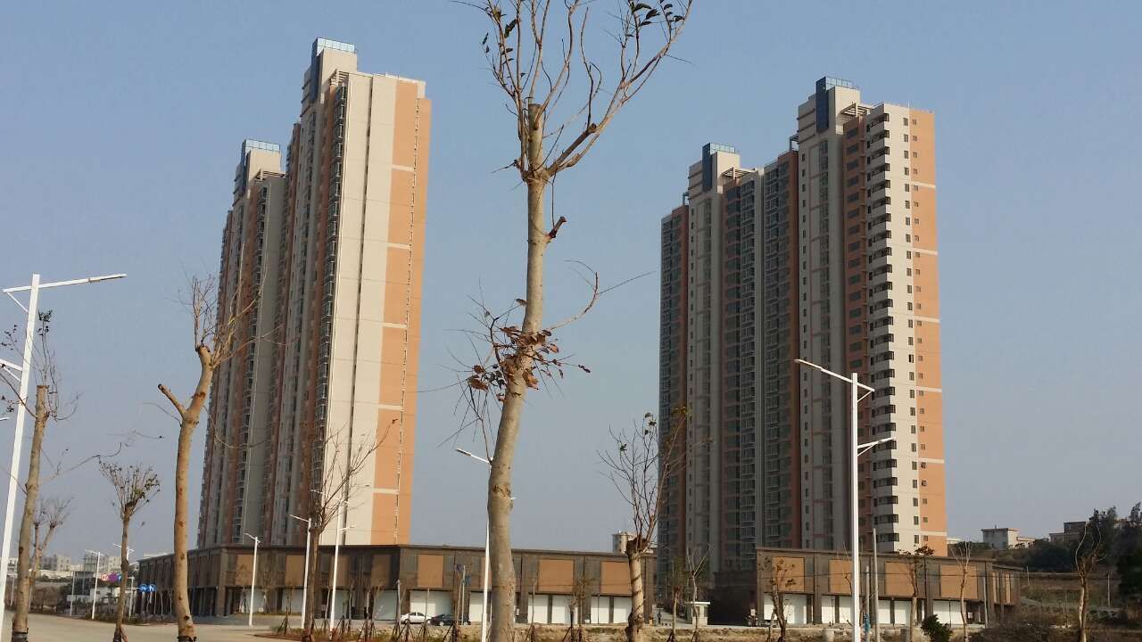 ���̰���