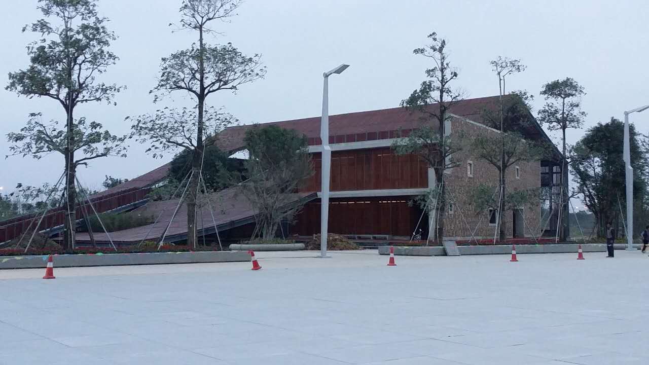 �췿�ӣ�ɽ���� ����һשһ�߼�