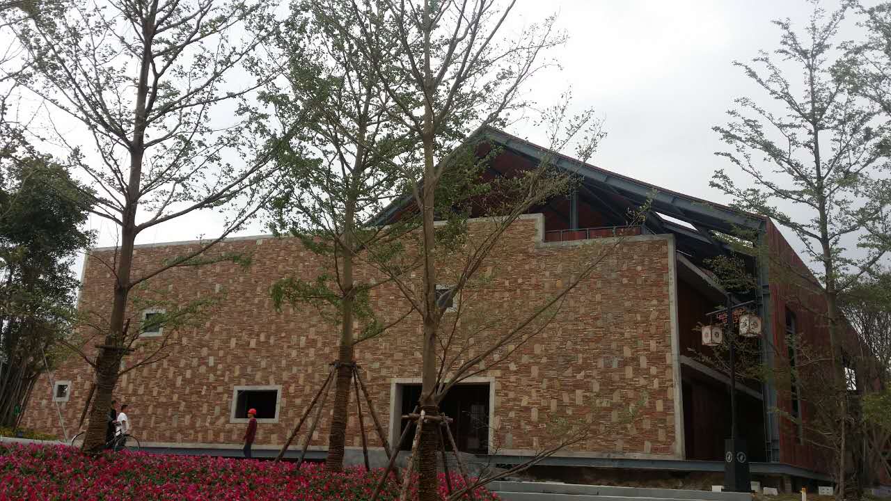 ���̰���